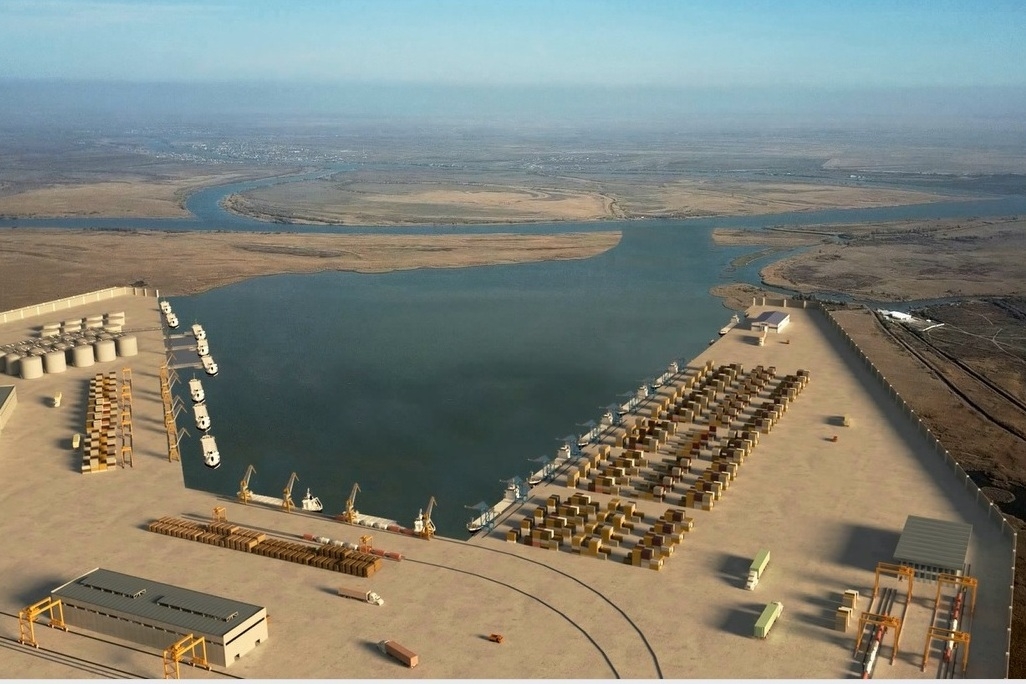 Астраханская портовая ОЭЗ начнет прием первых контейнеров весной 2024-го