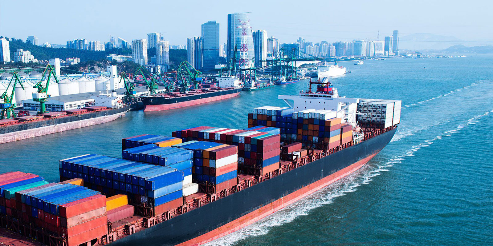 Стоимость услуг судов в порту выросла на 6-30%